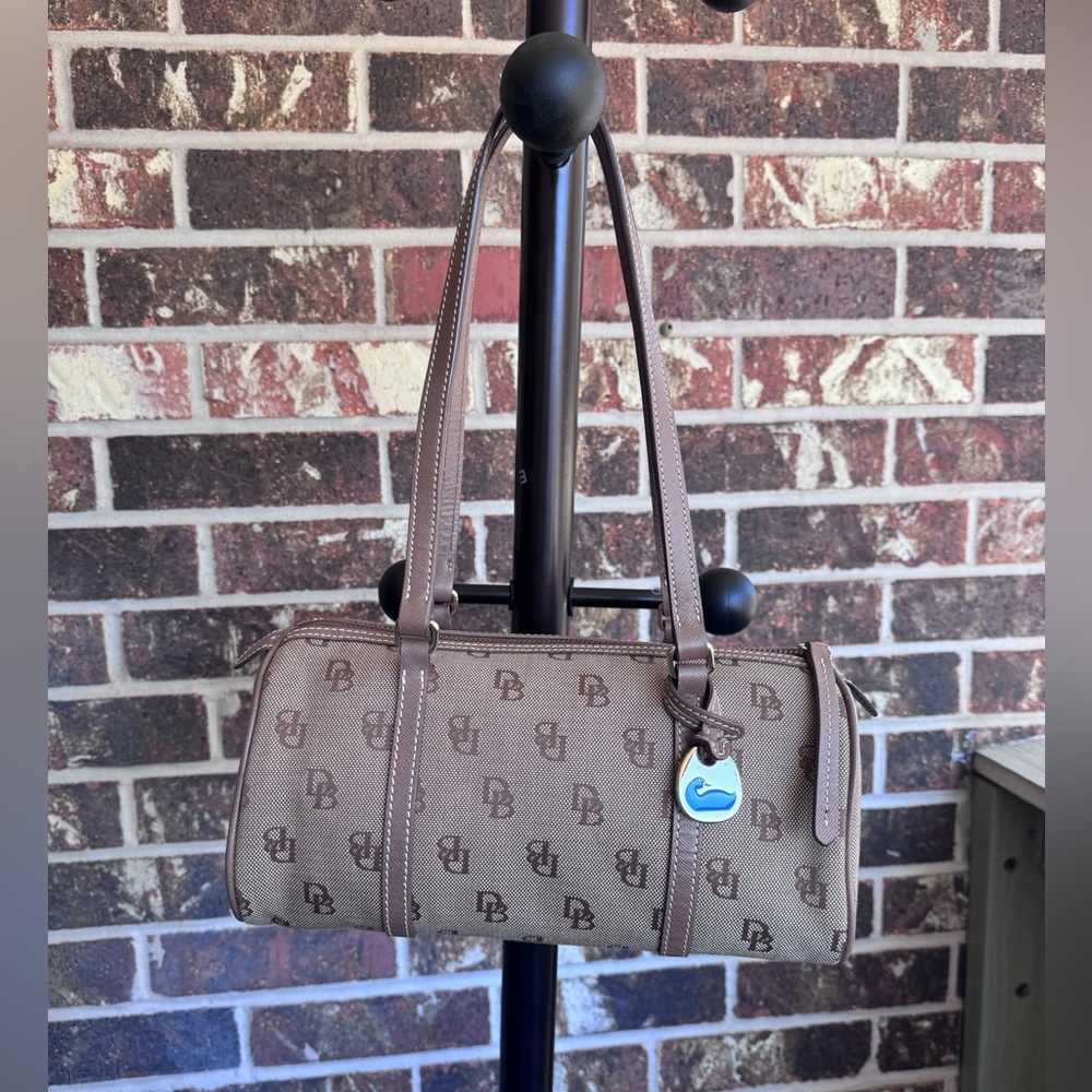 Dooney & Bourke Tan/Brown Signature Barrel Bag - Picture 3 of 13